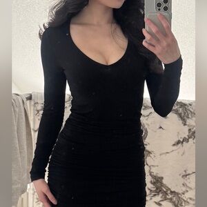 Aritzia Babaton v-neck top XXS